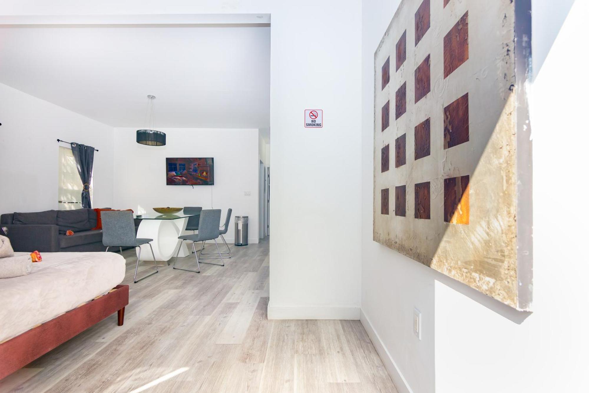 1 Bedroom Apartment - Midtown Маями Екстериор снимка