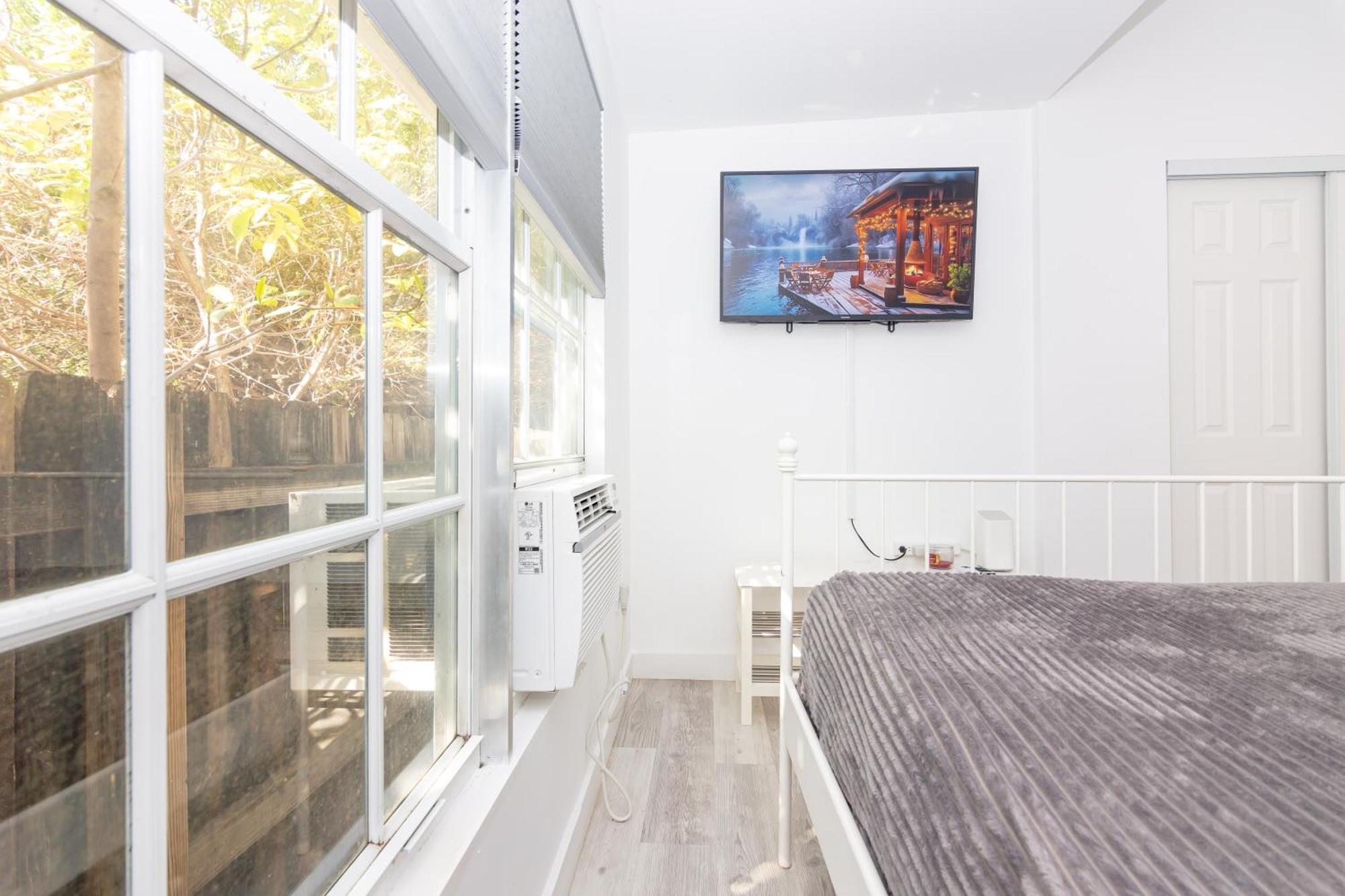 1 Bedroom Apartment - Midtown Маями Екстериор снимка