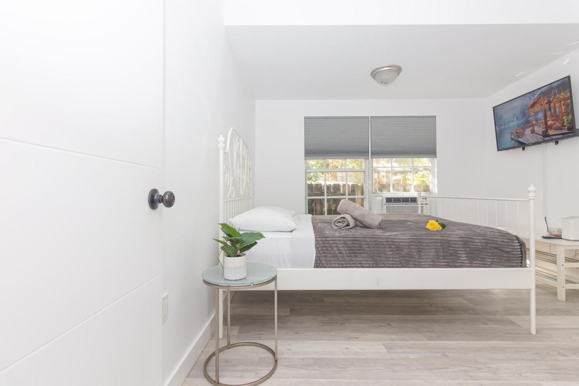 1 Bedroom Apartment - Midtown Маями Екстериор снимка